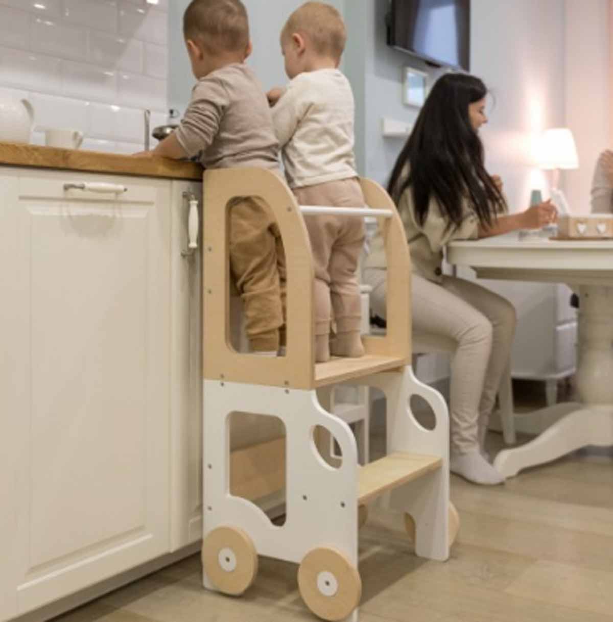 Torre aprendizaje Montessori en colores Convertible mesa-silla - Imagen 10